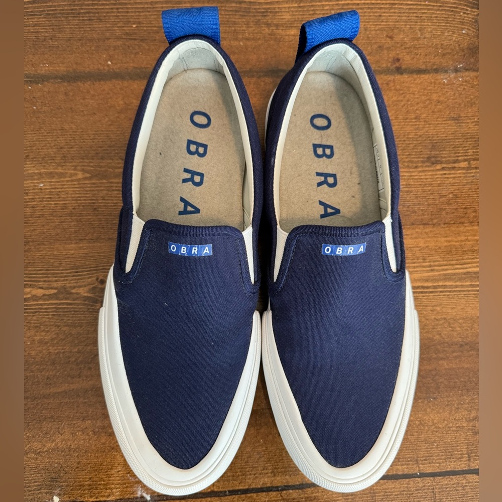 NWOT OBRA 240 Canvas Slip-on sneaker